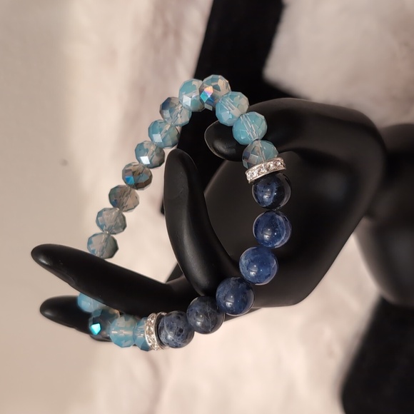 Avon|I Wish You Beaded Bracelet-PEACE- Blue Stone and Blue Crytals Beads - Picture 3 of 11